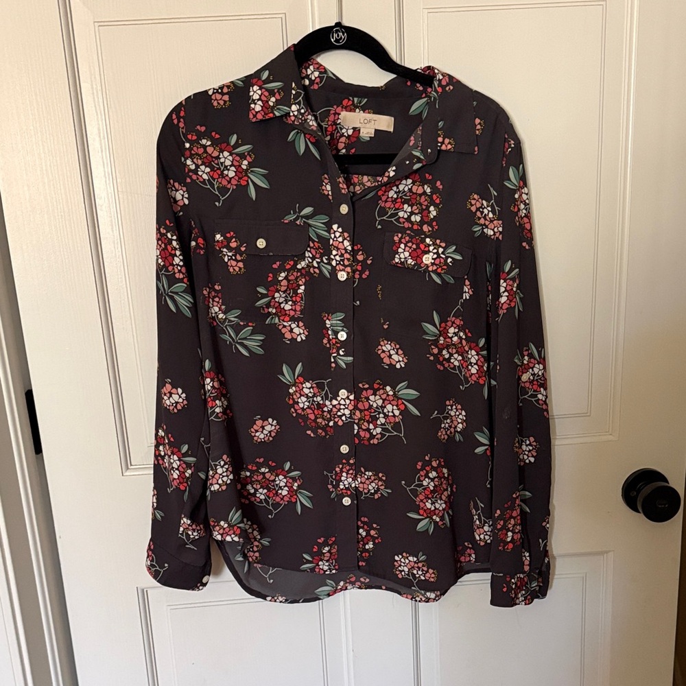LOFT Dark Gray Floral Button-Down Shirt with Red and Green Print